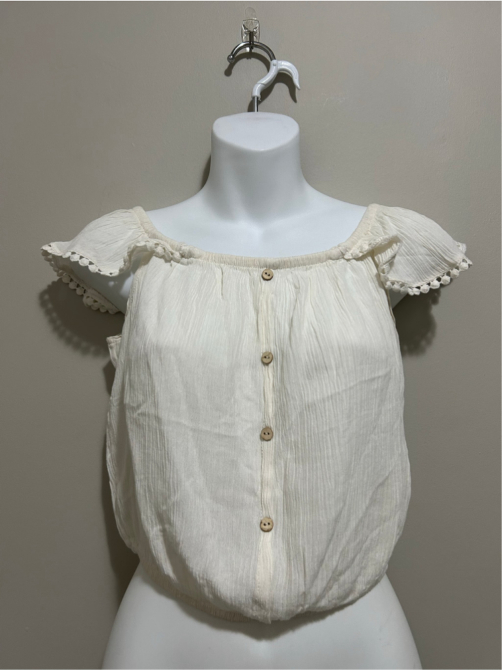 Women's Ambiance Flutter Sleeve Blouse Size S White